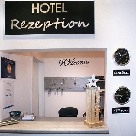 Hotel Garni Haus Schoenberger Heiligenhaus Dış mekan fotoğraf